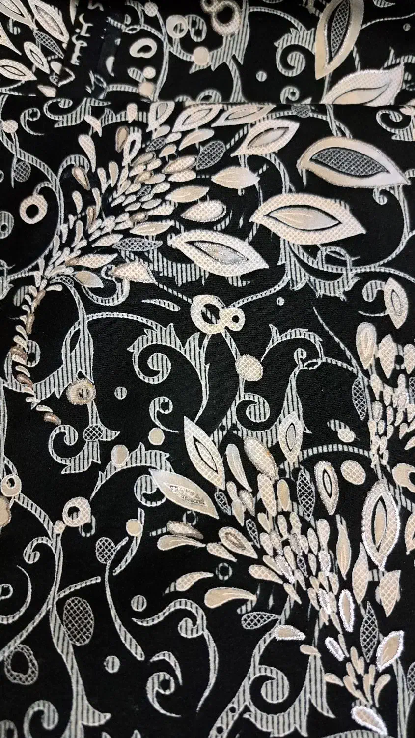 پارچه چادری|لباس|اردبیل, |دیوار