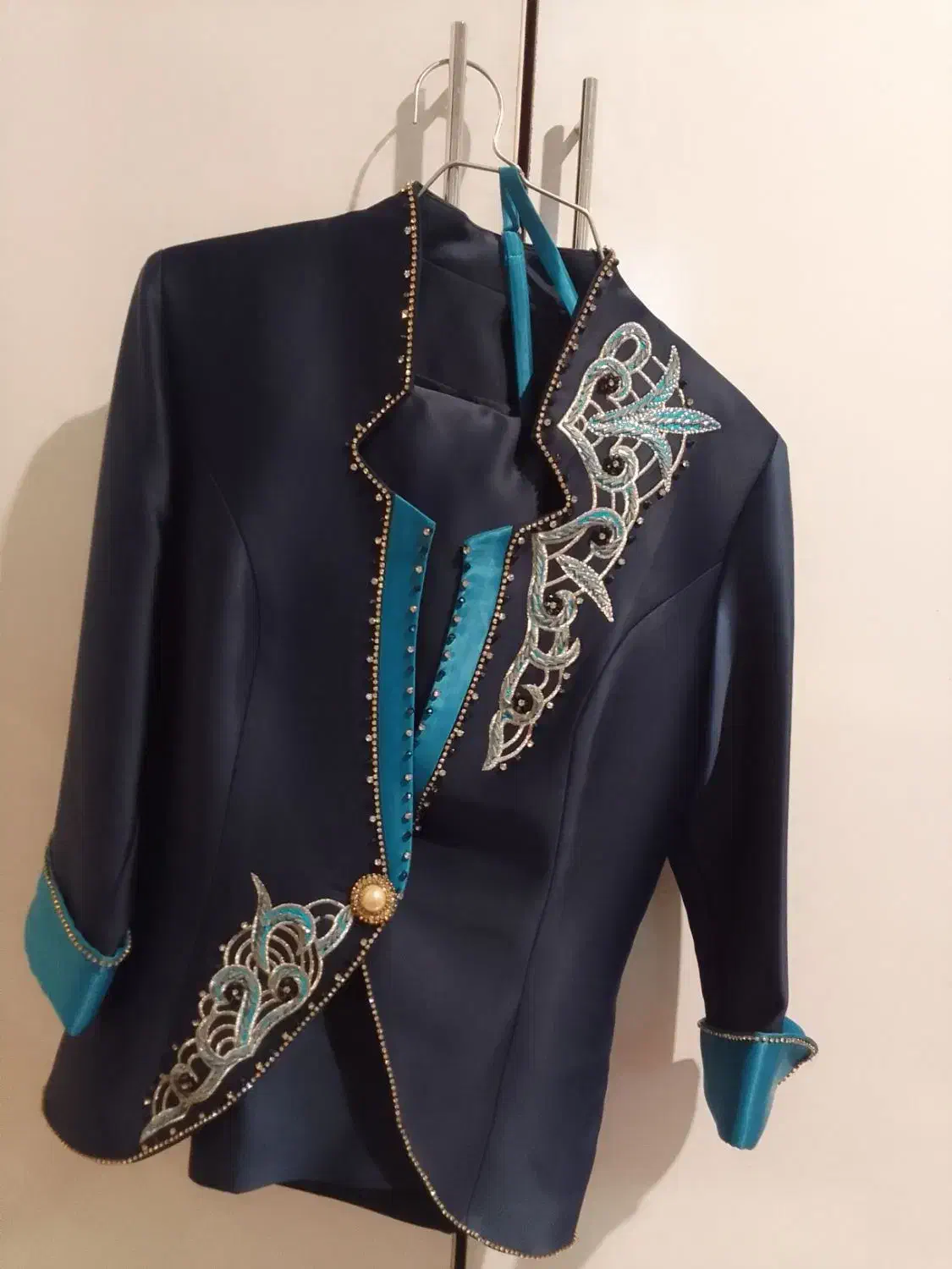 ۱۲تاست همشون باهم یک ملیون و۵۰۰|لباس|کلات (خراسان), |دیوار