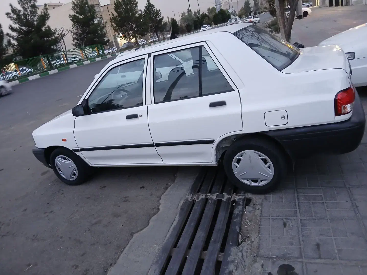 پراید ۹۶بیرنگ|خودرو سواری و وانت|قم, ولیعصر|دیوار