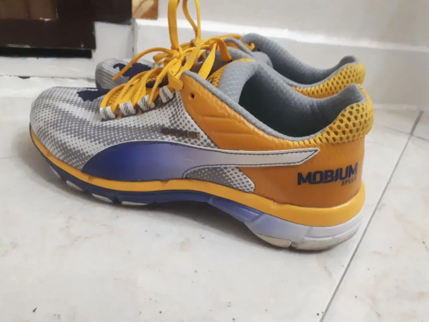 دو جفت کتونی از آب گذشته کتونی برند|کیف، کفش، کمربند|پردیس, فاز ۱|دیوار