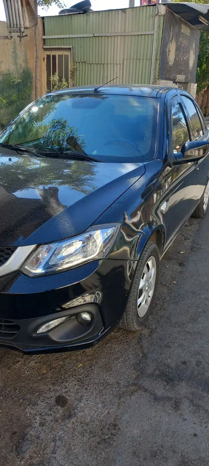 ساینا ۴۰۲ s مشکی.آینه ها برقی.سنسور دنده عقب.|خودرو سواری و وانت|اسلام‌شهر, باغ فیض|دیوار