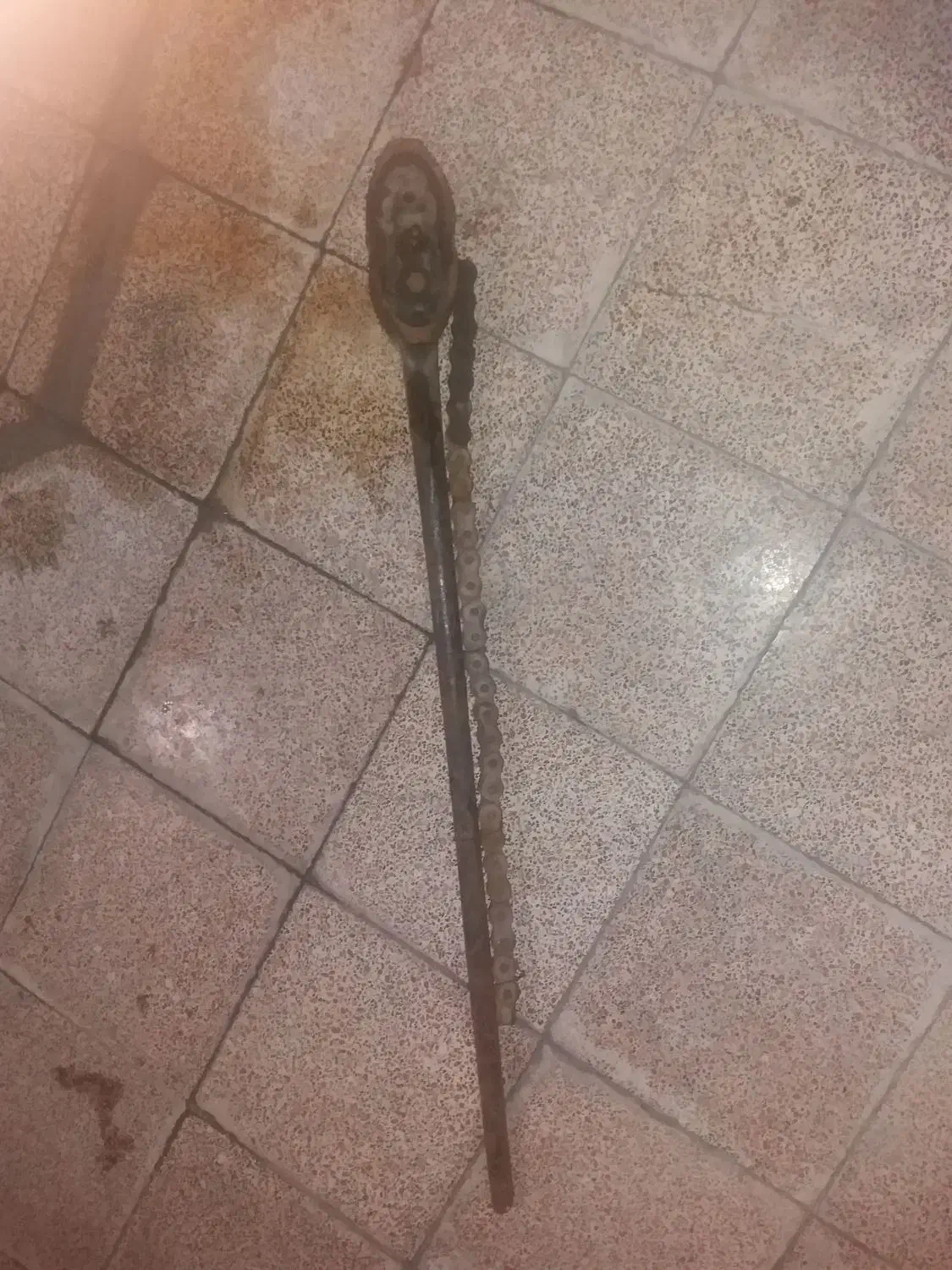 آچارزنجیری ۶اینچ دسته دیلمی|ابزارآلات|نسیمشهر, |دیوار