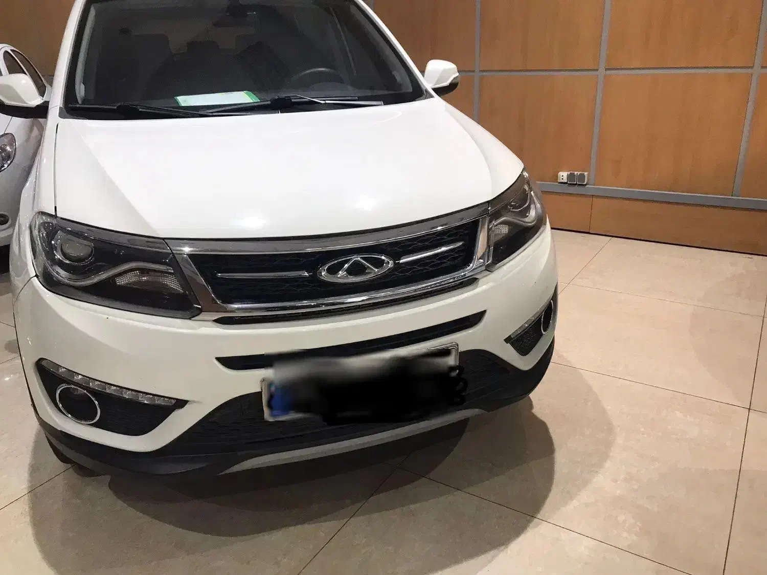 تیگو 5 سفید|خودرو سواری و وانت|تهران, جمال‌زاده|دیوار