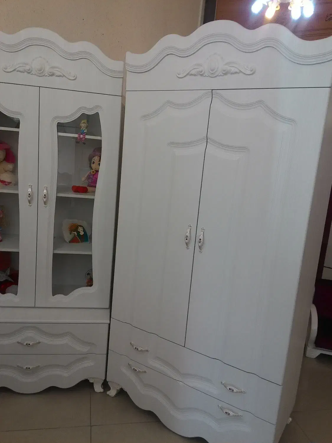 کمد و ویترین دراور تخت دومنظوره وتشک بسیار تمیز|تخت و سرویس خواب|برخوار, |دیوار