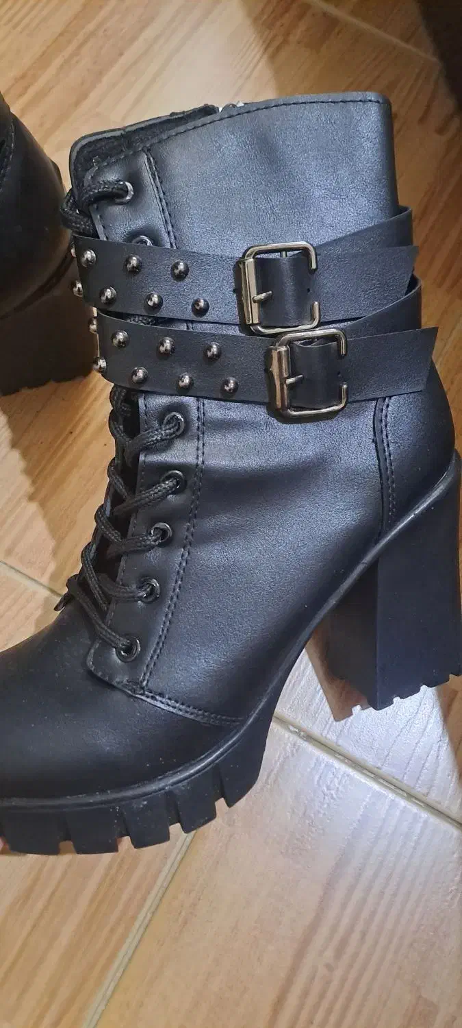 بوت پاشنه دار|کیف، کفش، کمربند|تهران, خانی آباد نو شمالی|دیوار