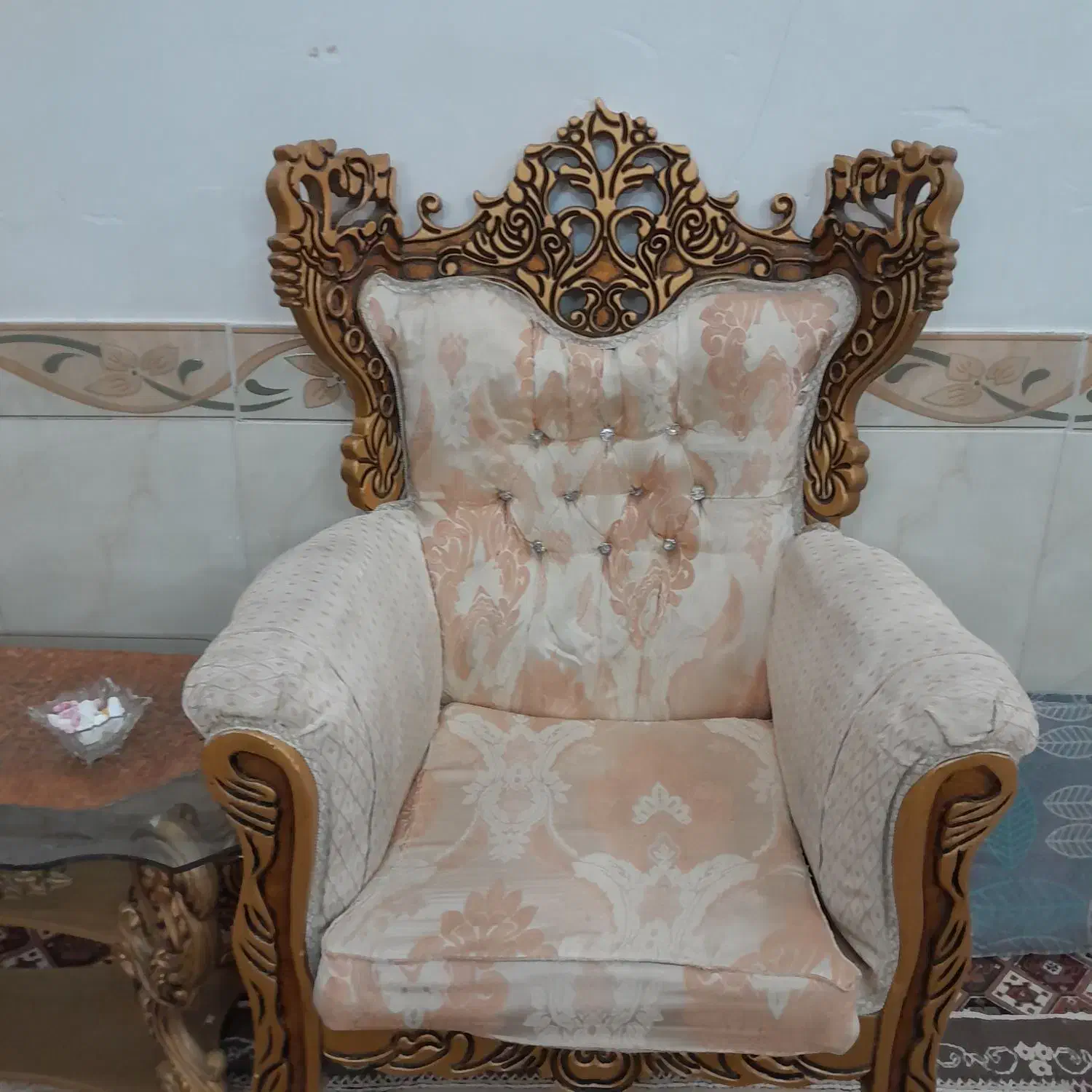 مبل ۷ نفره|مبلمان خانگی و میز عسلی|سبزوار, گلشن|دیوار