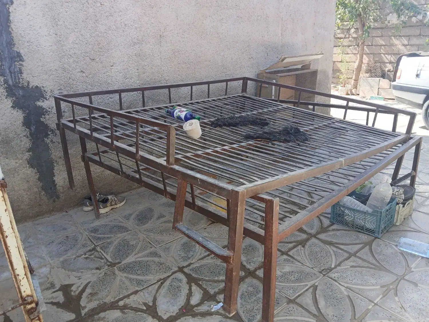 تخت آهنی|تخت و سرویس خواب|آبدانان, |دیوار