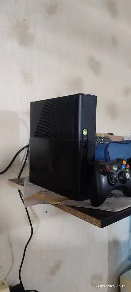 ایکس باکس 360سوپر اسلیم جی تک شده|کنسول، بازی ویدئویی و آنلاین|اسلامشهر, شهرک مهدیه|دیوار