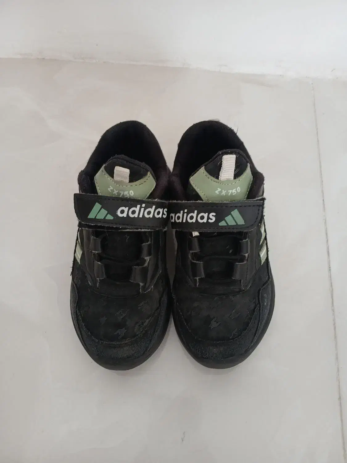 کفش در حد نو|کفش و لباس بچه|کرمانشاه, |دیوار