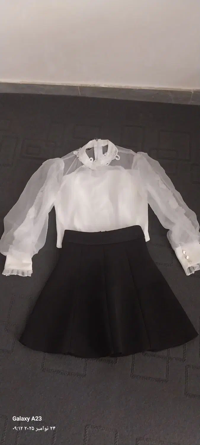 لباس  دخترونه و یک عدد زنانه|لباس|خرم‌آباد, |دیوار