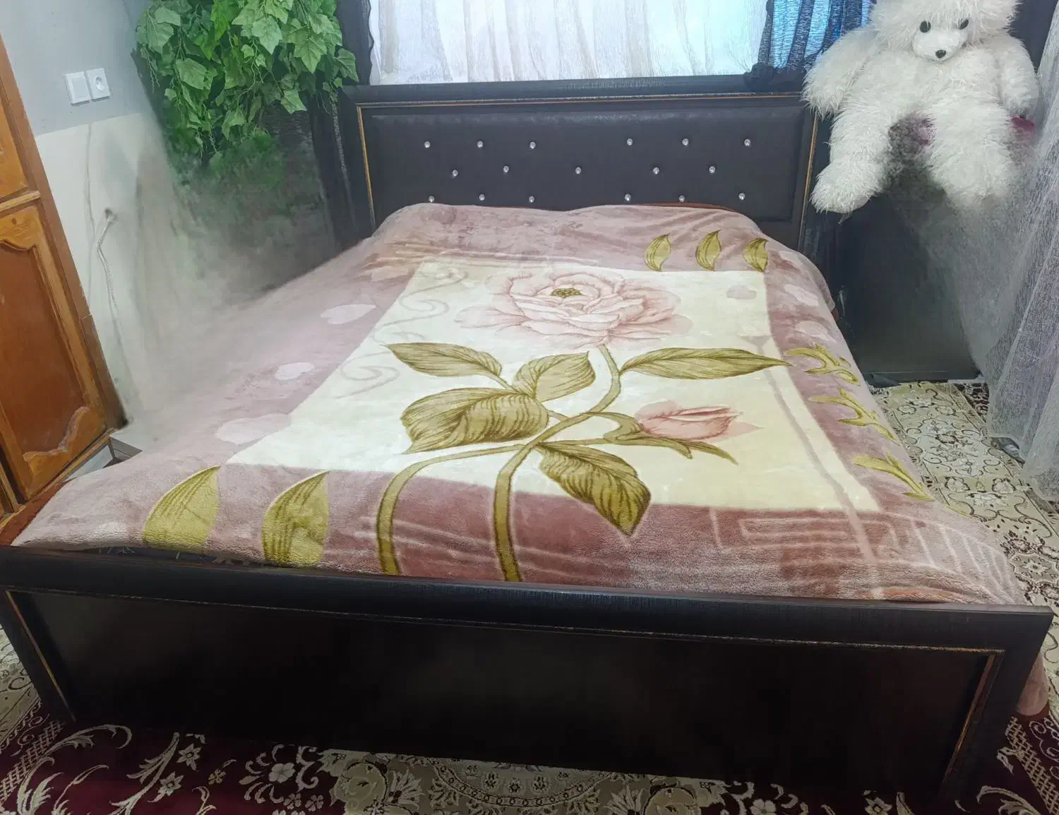 تخت دونفره|تخت و سرویس خواب|شاهرود, |دیوار