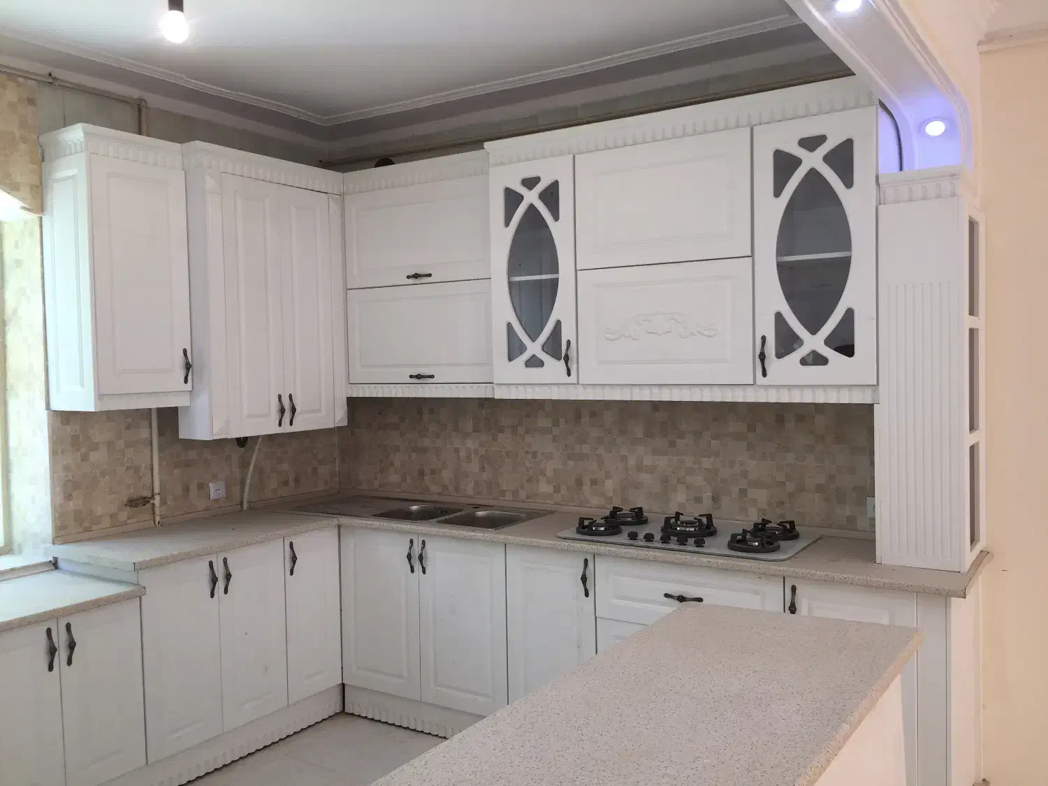 300 متر ویلایی مامونیه|فروش خانه و ویلا|زرندیه, |دیوار