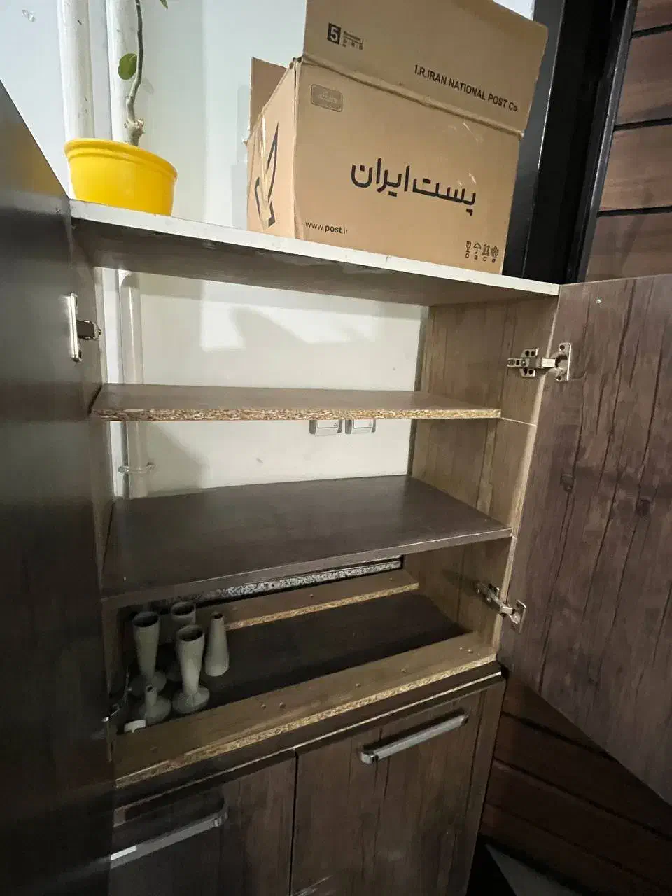 دو طبقه جاکفشی و کابینت چوبی ۱،۸۰۰|جاکفشی، کمد، دراور|سنندج, |دیوار