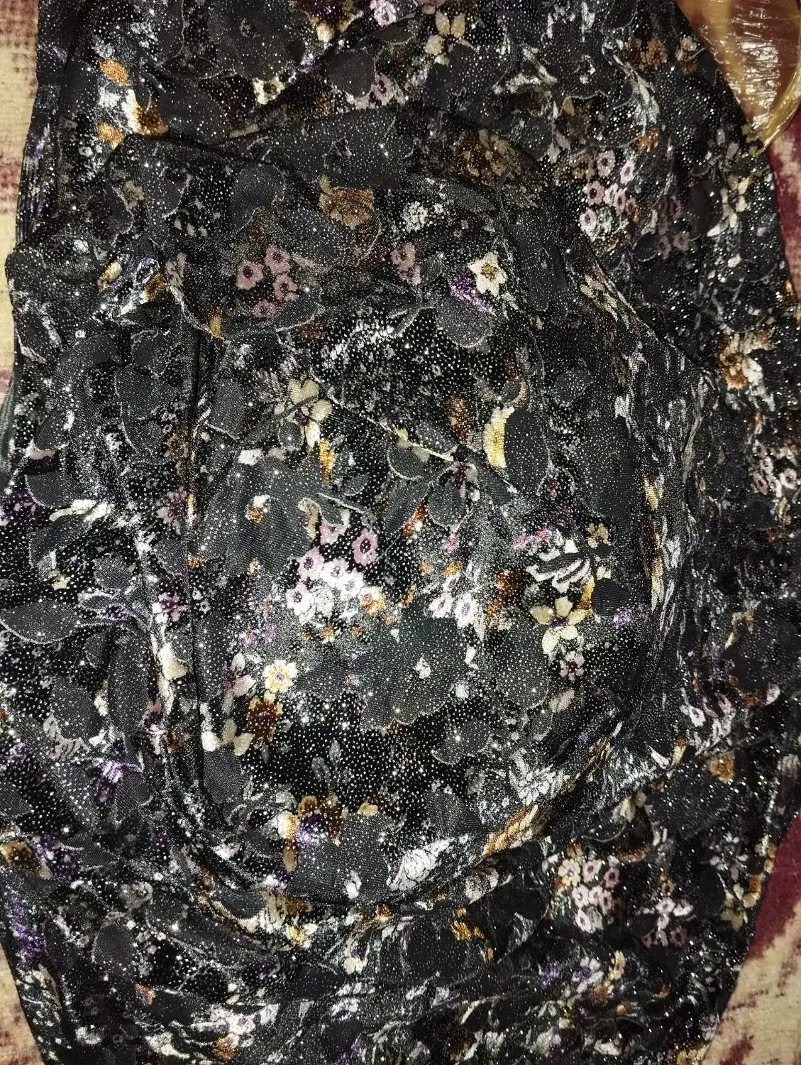 پارچه پیراهنی|لباس|خرمآباد, |دیوار