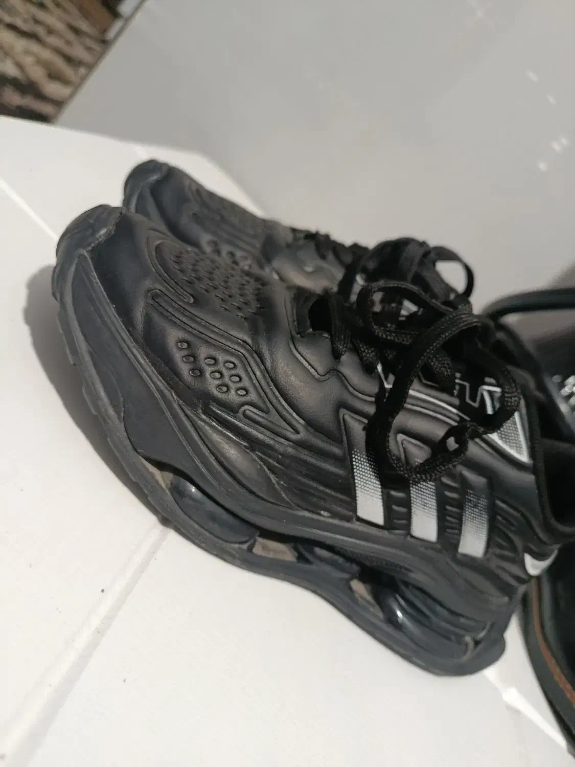 کتونی|کیف، کفش، کمربند|ابهر, |دیوار