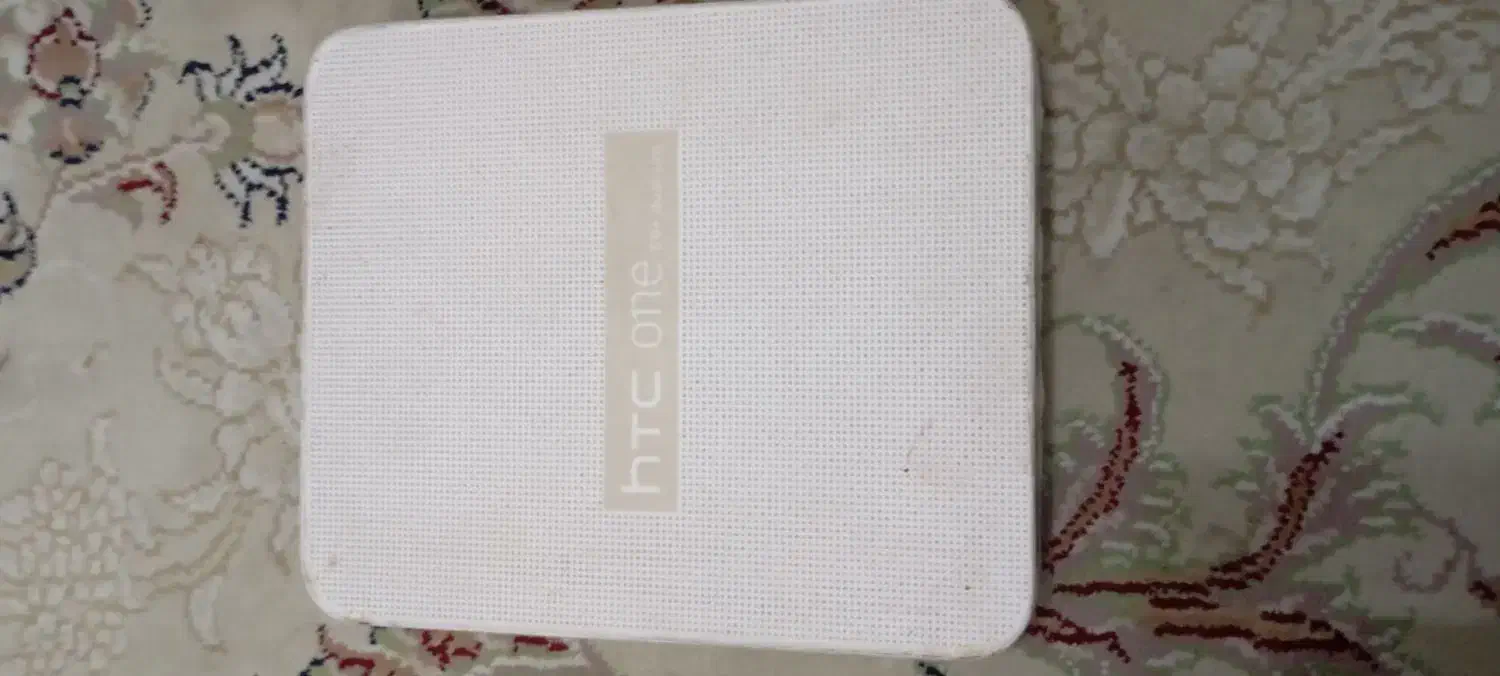 Htc 1|موبایل|فردیس, شهرک ۱۱۰|دیوار