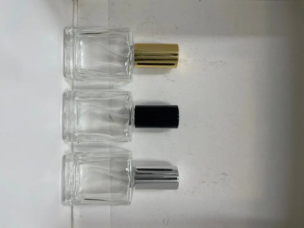 شیشه و عطر عمده|عمده‌فروشی|مشهد, هفده شهریور|دیوار