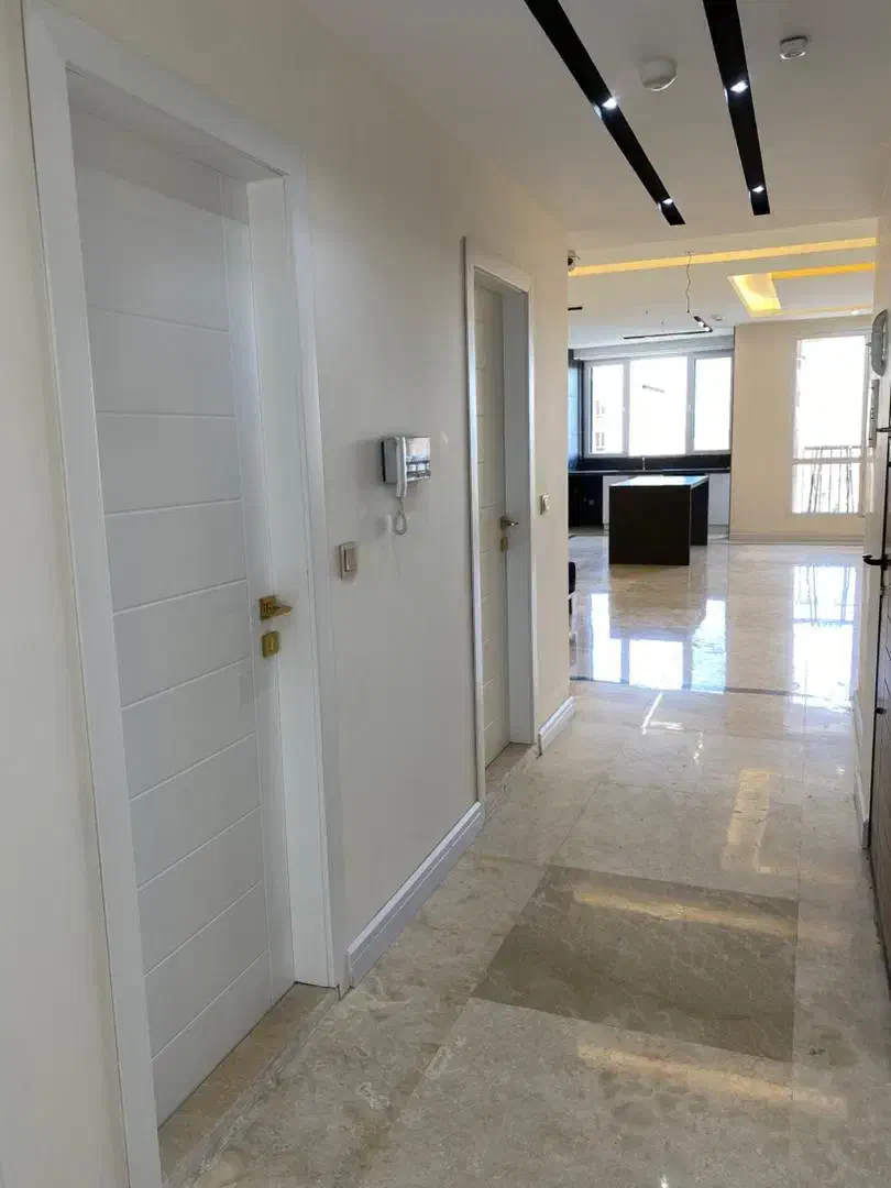 ۹۵متر/سالن سرتاسرپرده خور/کلیدنخورده/الماس چهارباغ