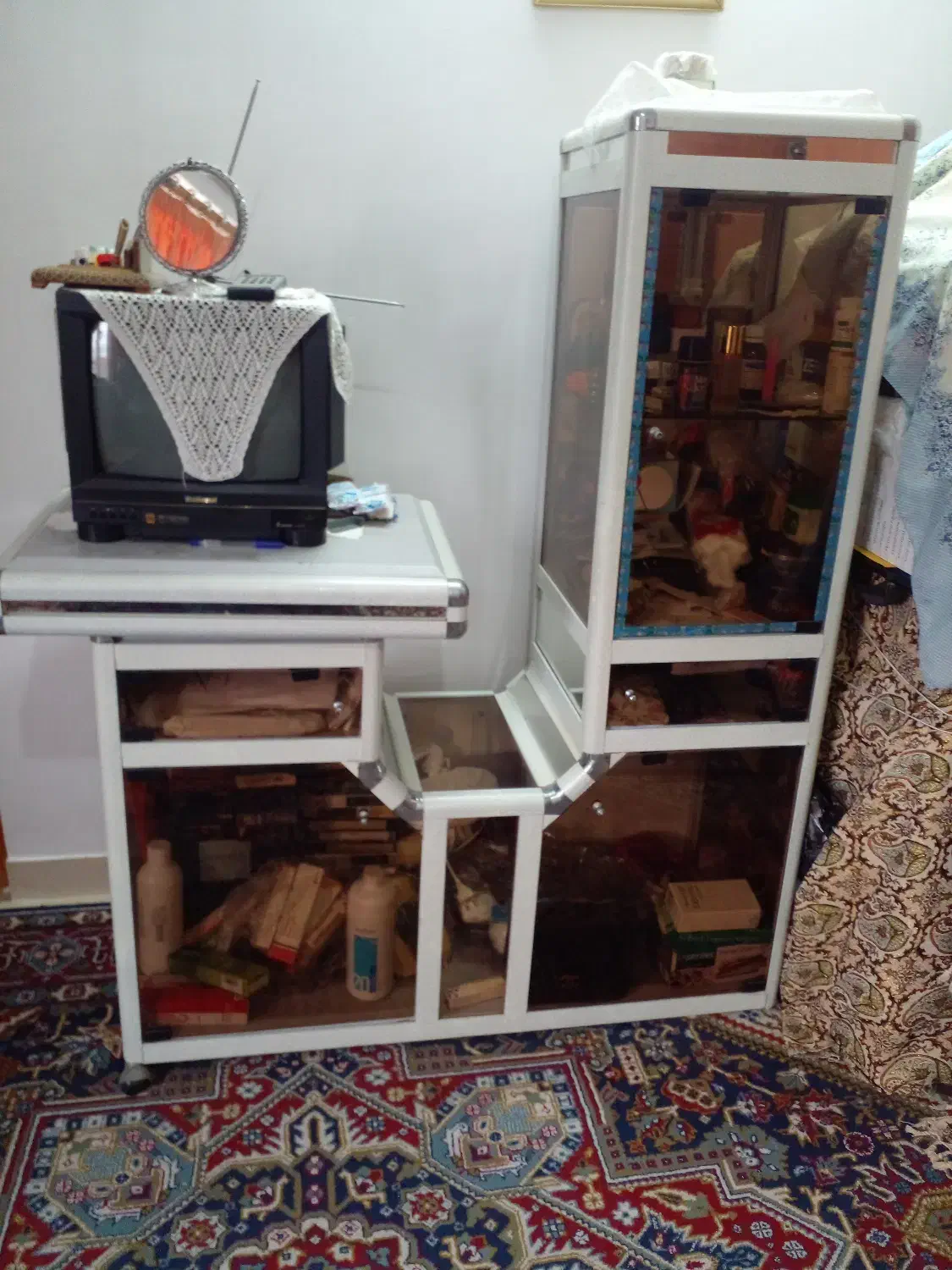 ۱۴اینچ|تلویزیون و پروژکتور|لاهیجان, خمیر کلایه|دیوار