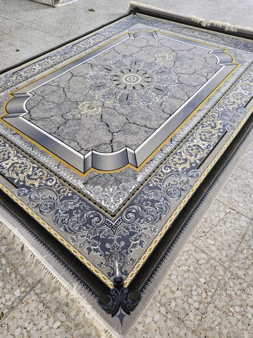 ۴جفت فرش آکبند و پلمپ|فرش|اصفهان, کوجان|دیوار