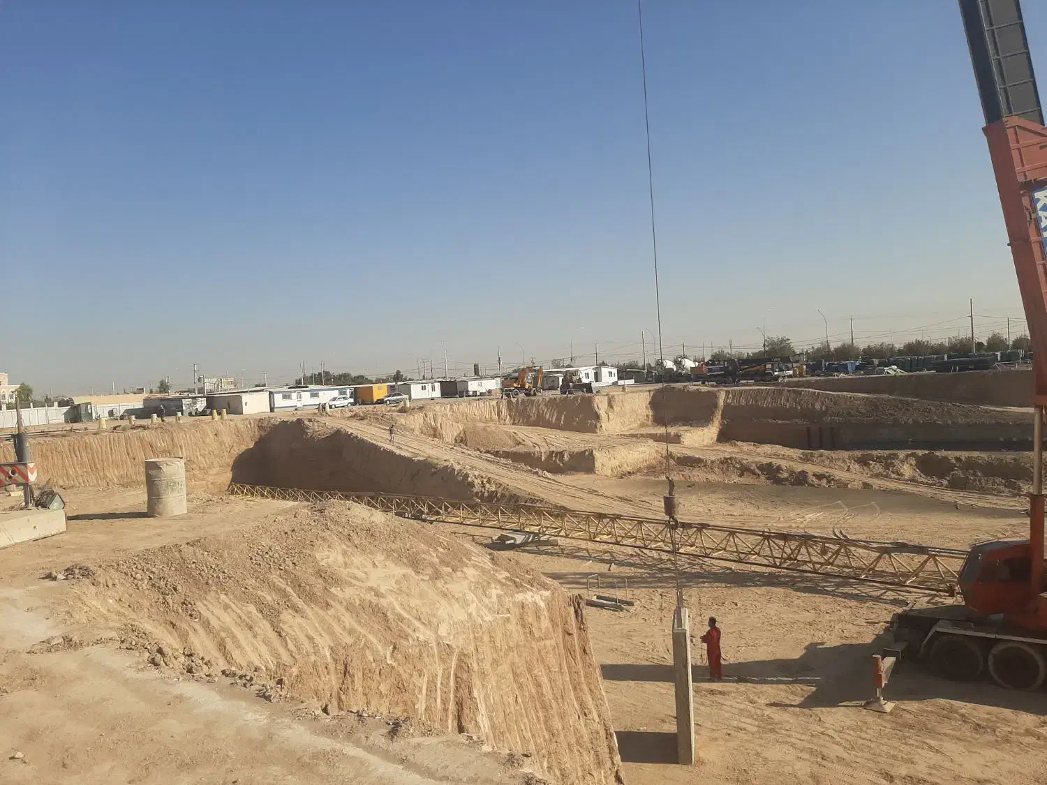 استخدام استادکار آرماتوربندو قالب بندوکمک|استخدام معماری، عمران و ساختمانی|قم, جمکران|دیوار