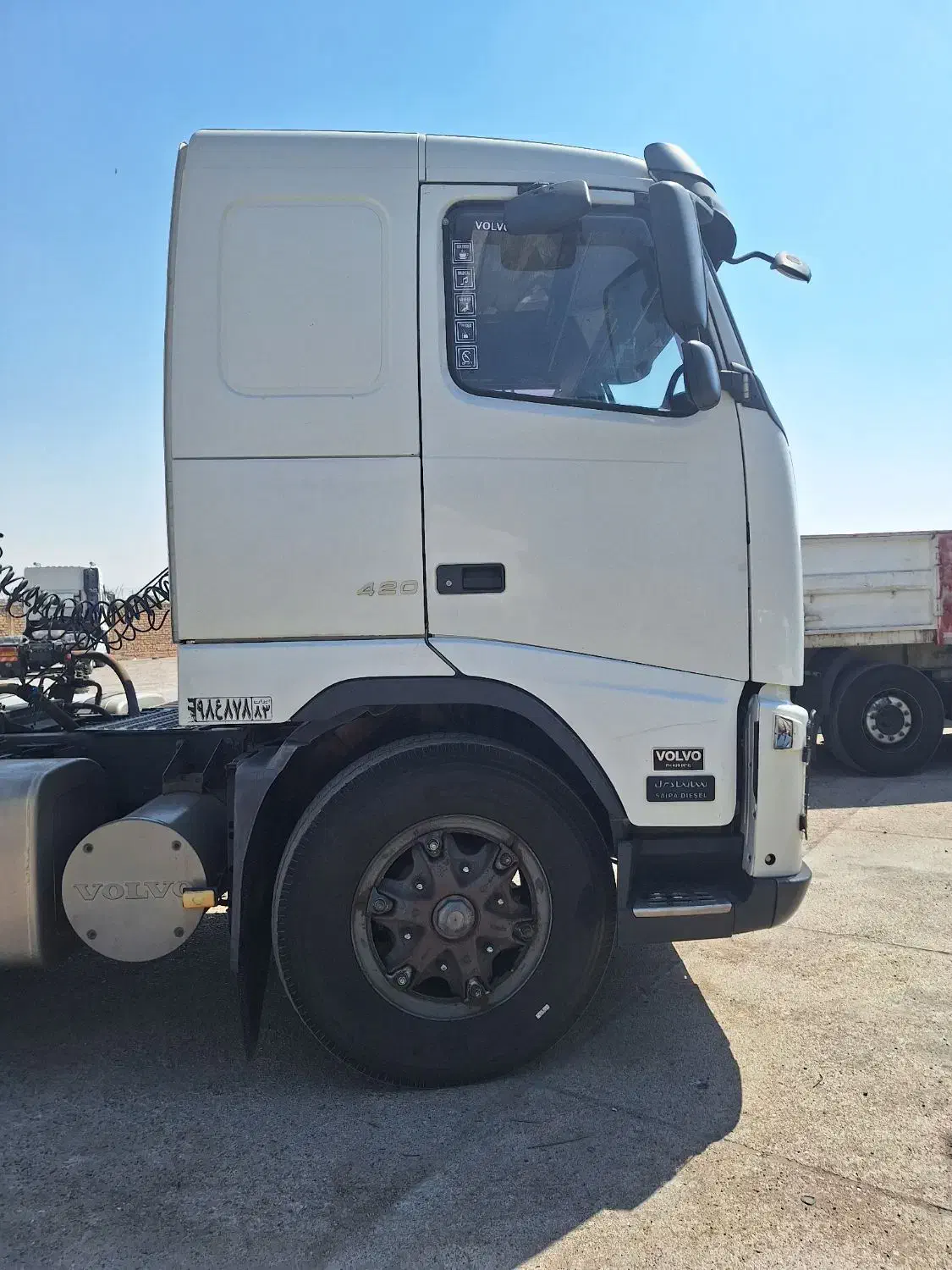 اف اچ مدل ۸۳ بدون رنگ|خودرو سنگین|مرودشت, رامجرد یک|دیوار