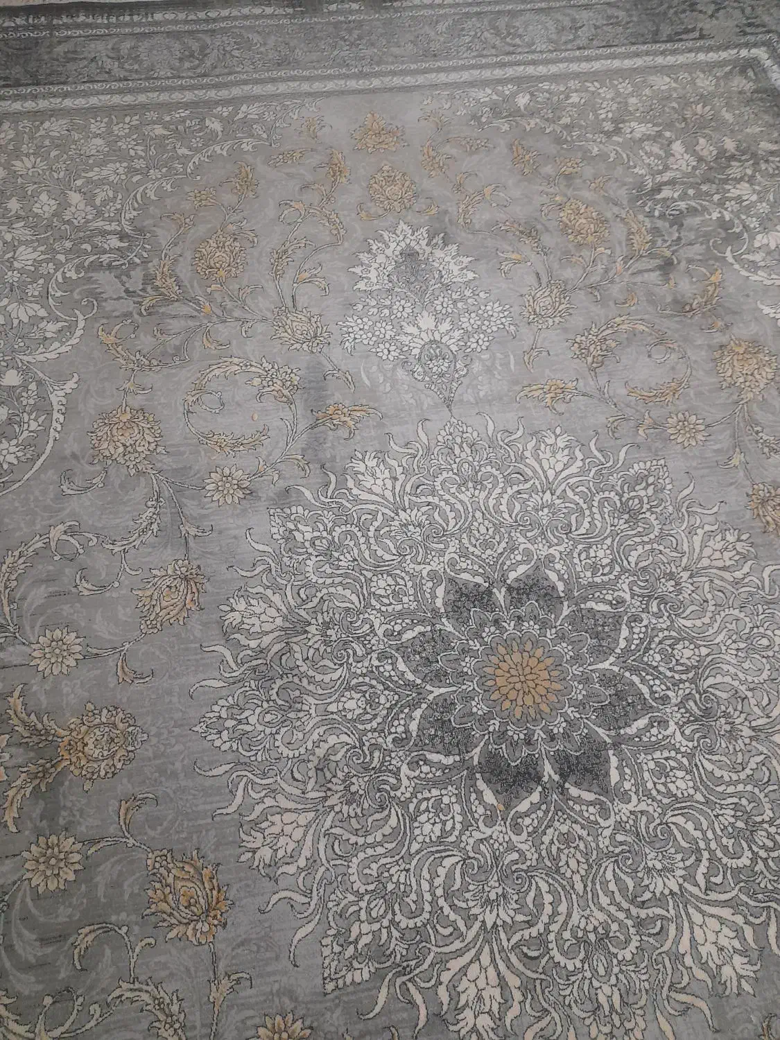 یک جفت فرش ۷۰۰ شانه اعلا .به روز و زیبا|فرش|تیران, |دیوار