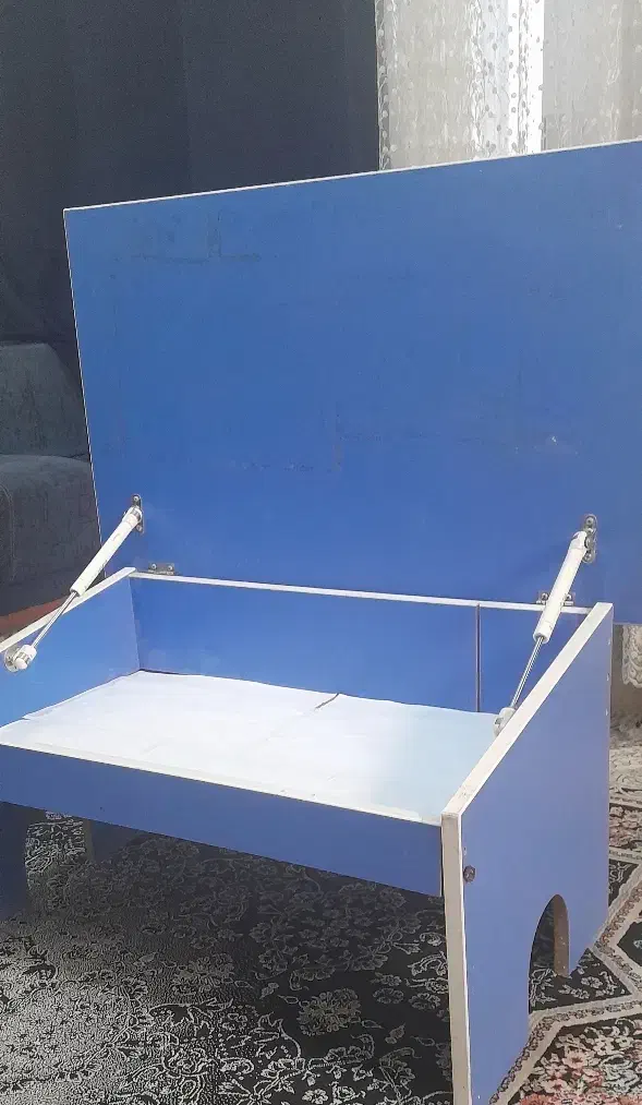 میز تحریر کودک فروش یا معاوضه با قناری وعروس هلندی|میز تحریر و کامپیوتر|شیراز, قلعه نو|دیوار