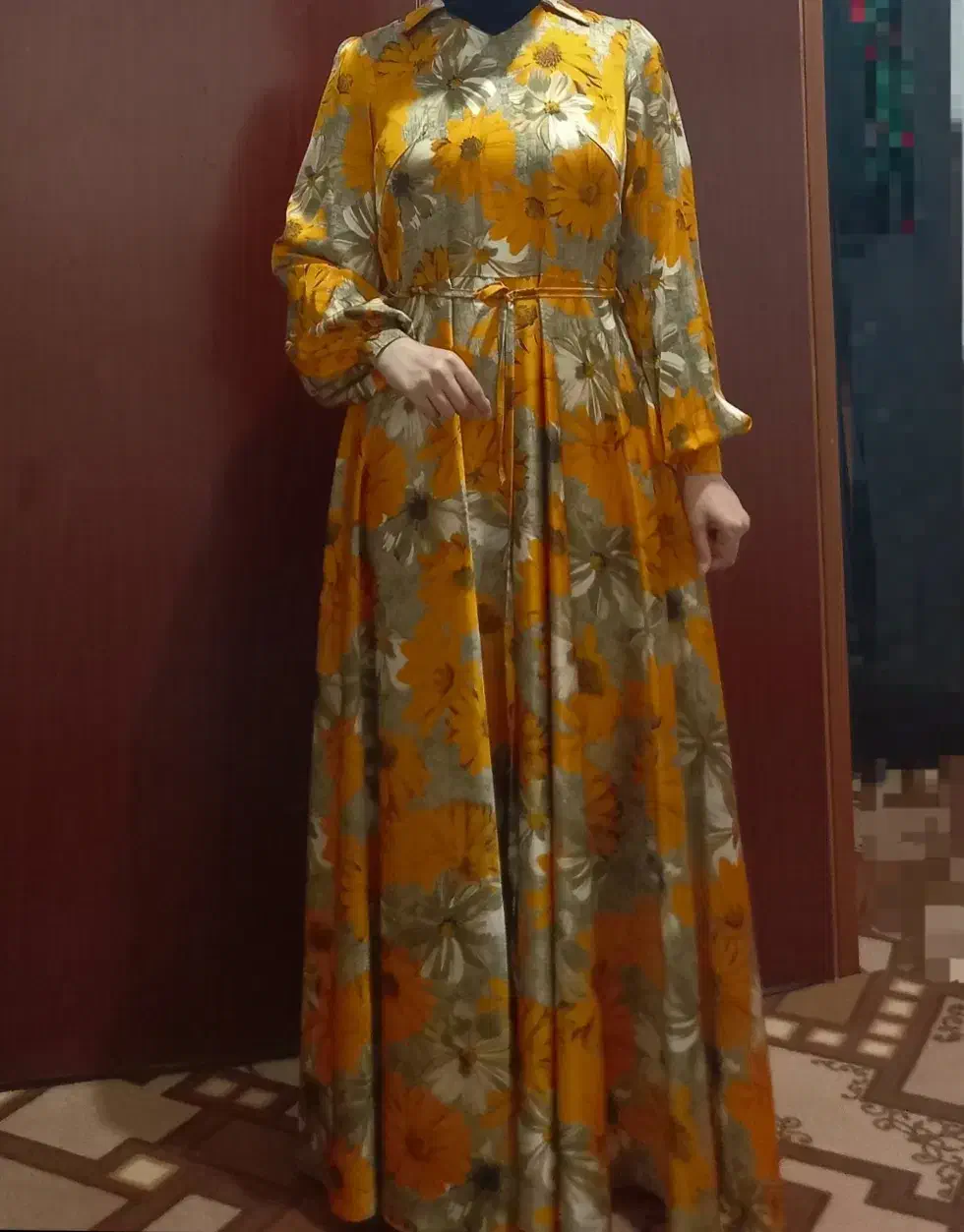 پیراهن|لباس|اصفهان, لنبان|دیوار