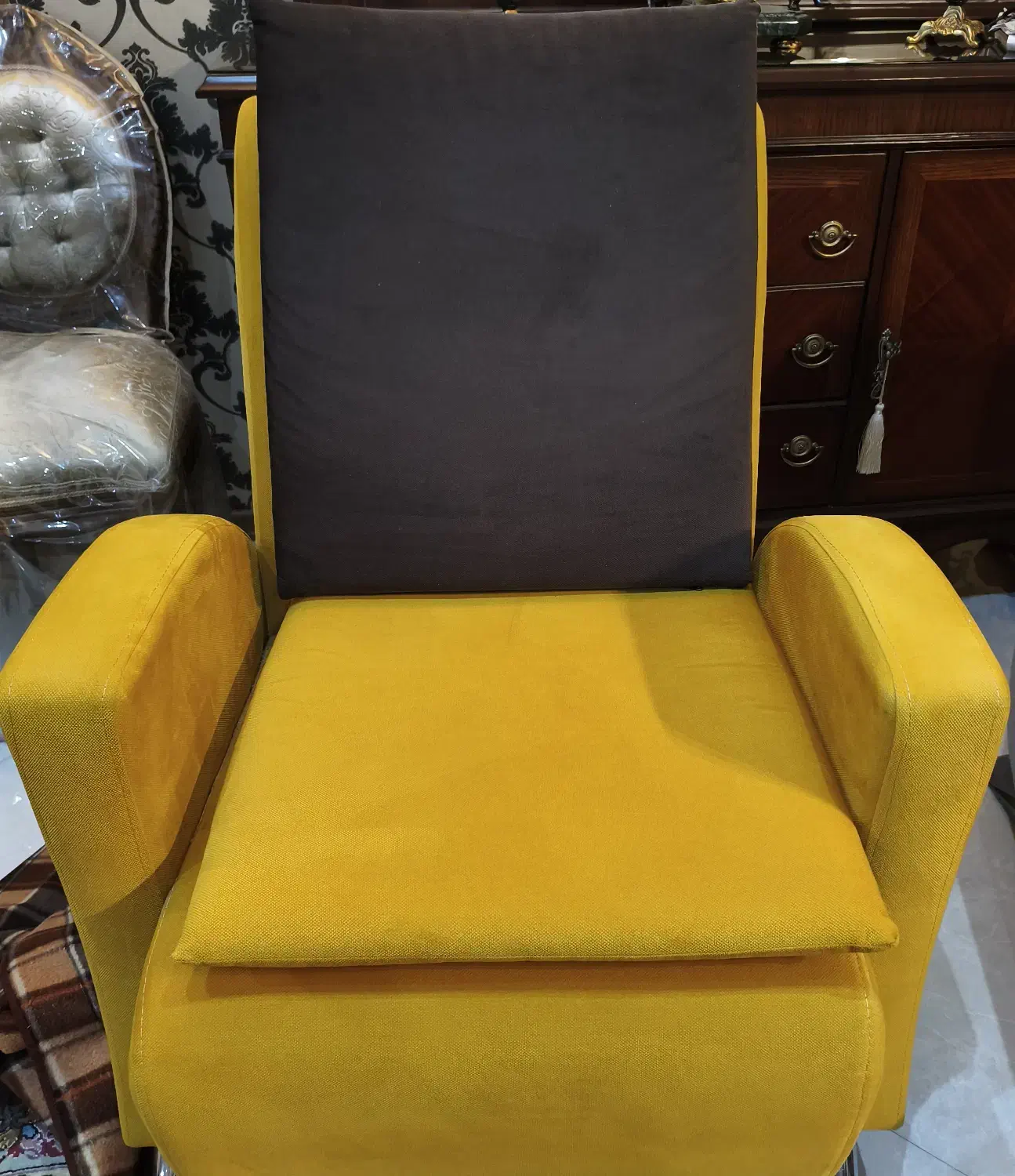 مبل راحتی 7 نفره|مبلمان خانگی و میز عسلی|مشهد, آزادشهر|دیوار