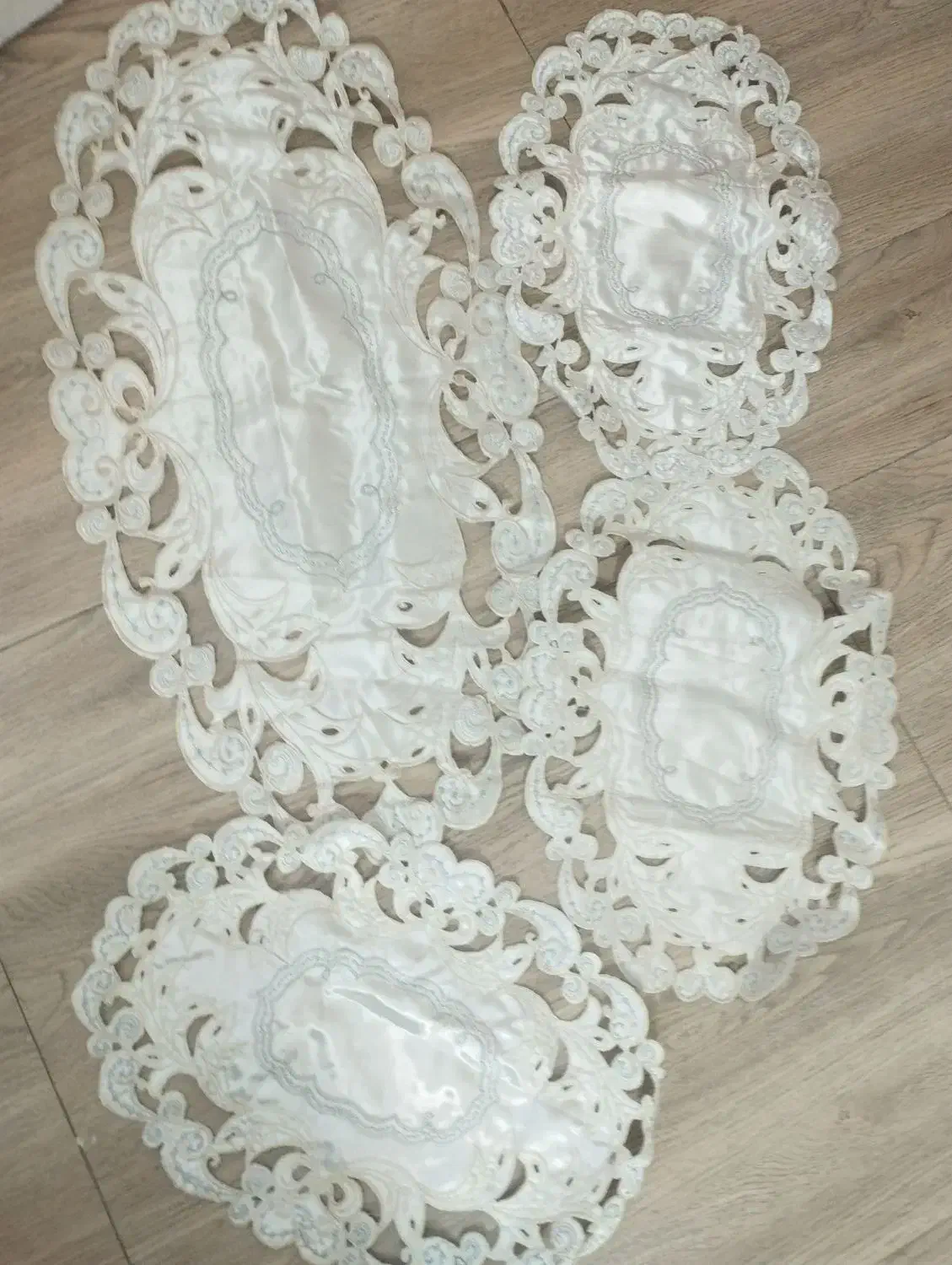 رومیزی نو چهارتکه|پرده، رانر، رومیزی|تهران, امام زاده عبدالله|دیوار