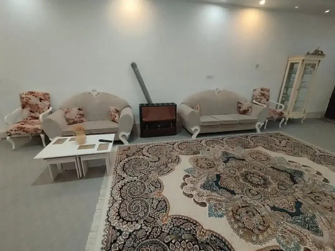 یک دست مبل هفت نفره|مبلمان خانگی و میز عسلی|بردسکن, |دیوار