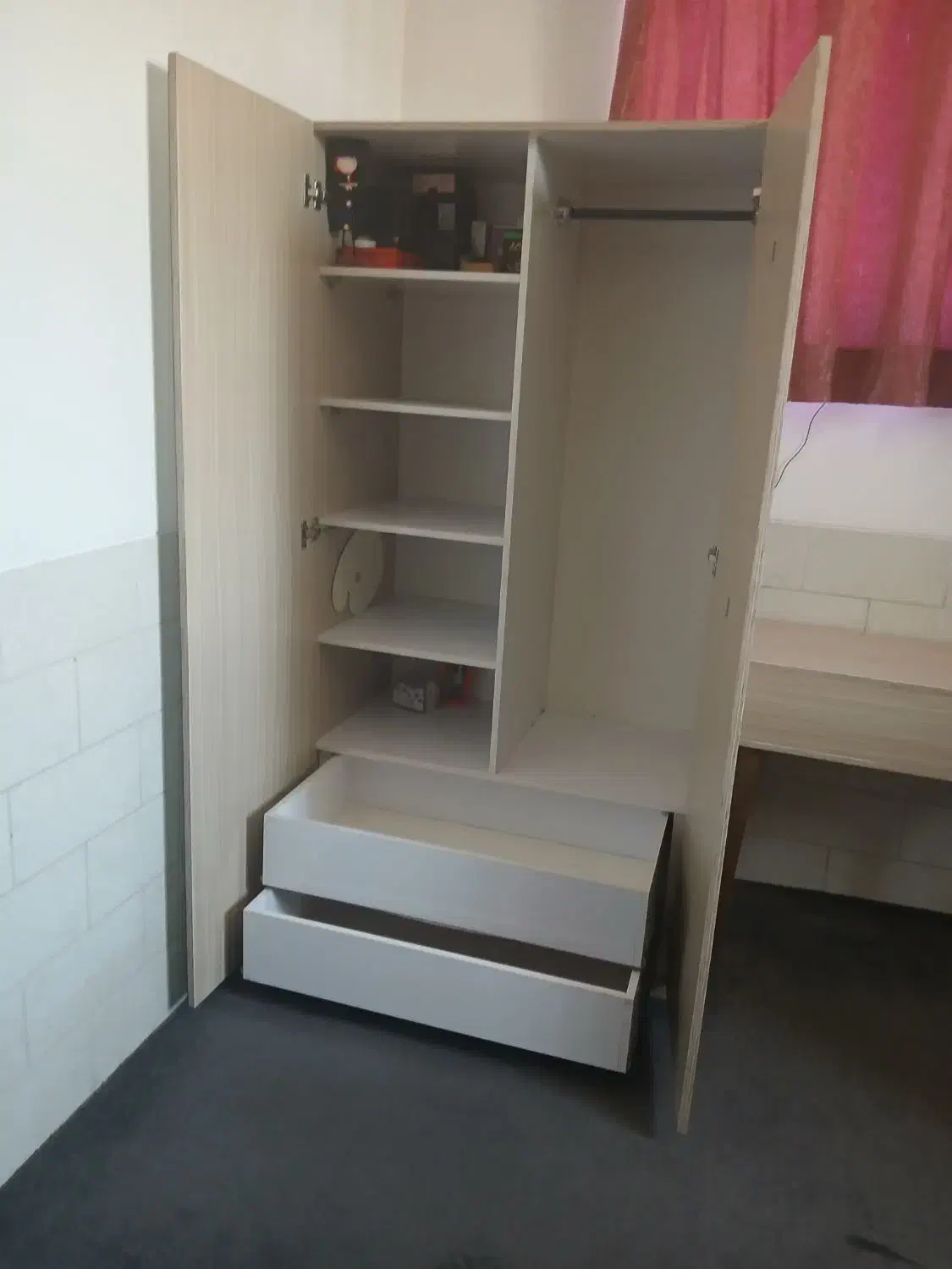 کمد جا لباسی و میز آرایش|جاکفشی، کمد، دراور|زرند, |دیوار