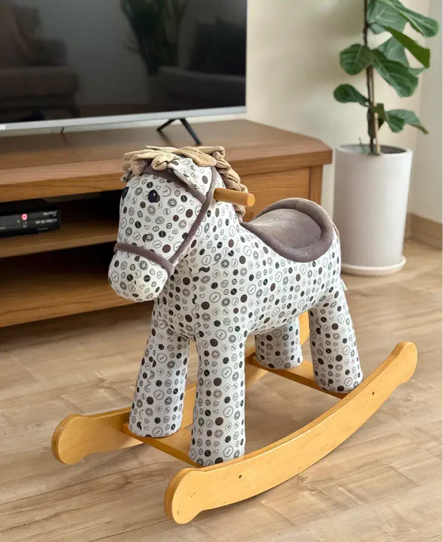 راکر اسب انگلیسی و اسباب بازی|اسباببازی بچه|کرج, کوی کارمندان جنوبی|دیوار