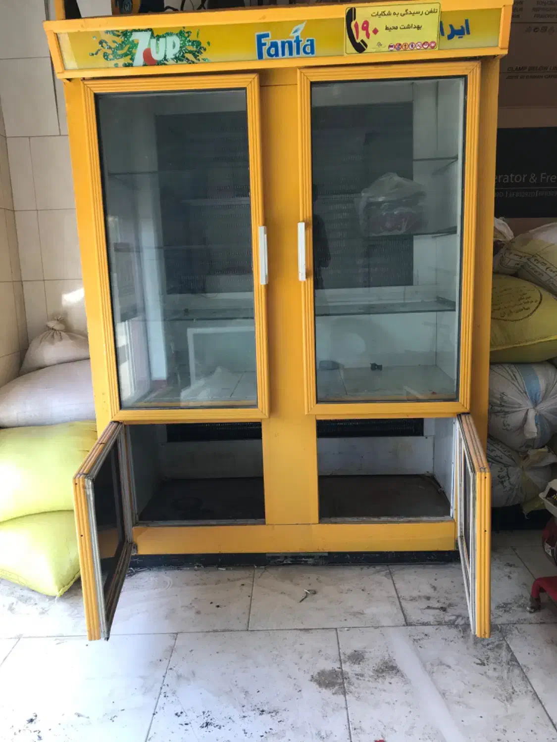 یخچال مغازه|فروشگاه و مغازه|کرج, شهرک رضوانیه|دیوار