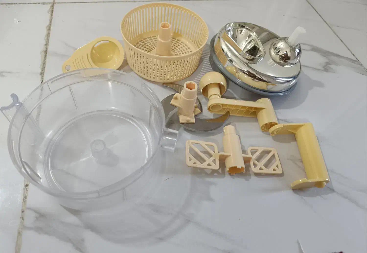 خرد کن دستی|خردکن، آسیاب، غذاساز|کرمانشاه, |دیوار