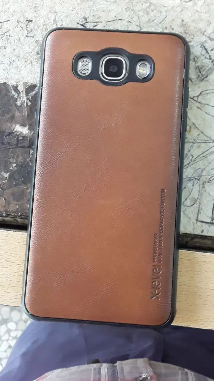 فروش گوشی سامسونگ مدلj7 سالم رنگ بژ|موبایل|رشت, شهرک قدس|دیوار