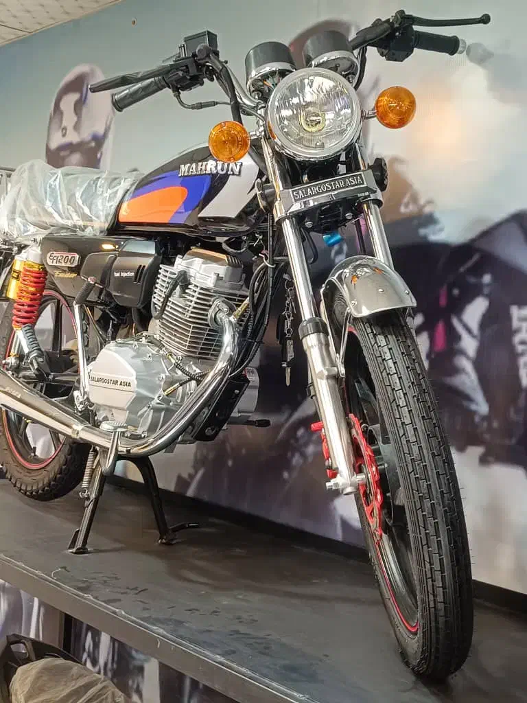 200گرد فول سخنگو دزدگیردار1404صفر خشک زیر قیمت|موتورسیکلت|یزد, |دیوار