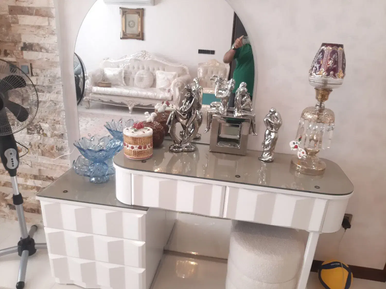 شیشه بری سیاروثابت|خدمات پیشه و مهارت|شیراز, وصال|دیوار