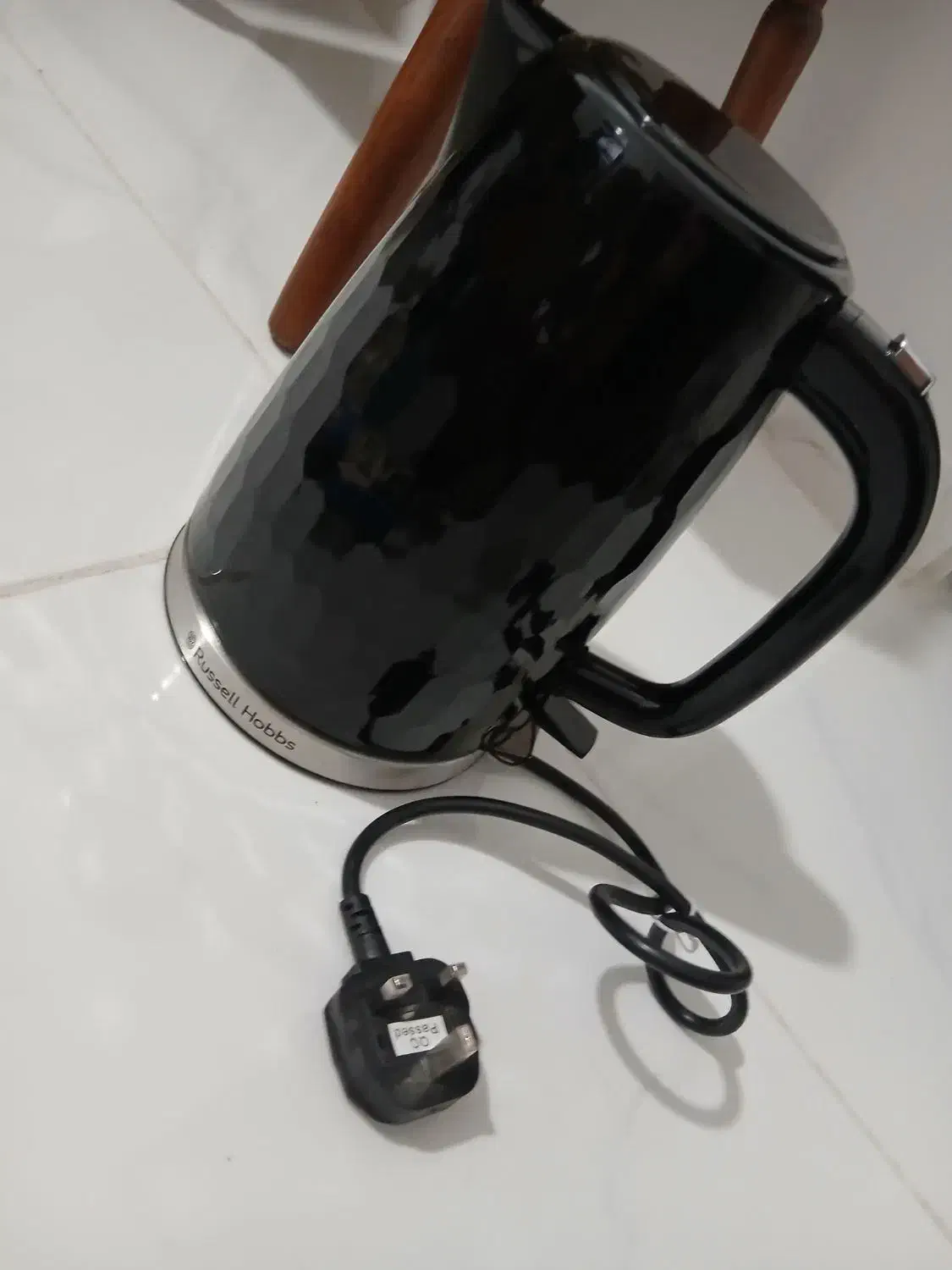 کتری برقی نو اصل برند russll Hobbs|قوری، کتری، قهوه‌ساز دستی|پرند, فاز ۳|دیوار