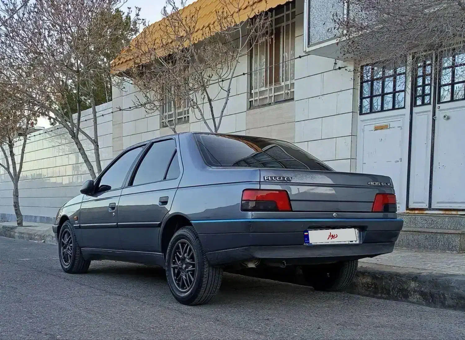 405.  96|خودرو سواری و وانت|سربیشه, |دیوار