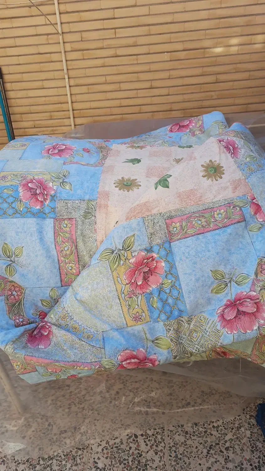 لحاف دونفره بزرگ|رختخواب، بالش، پتو|شوشتر, |دیوار