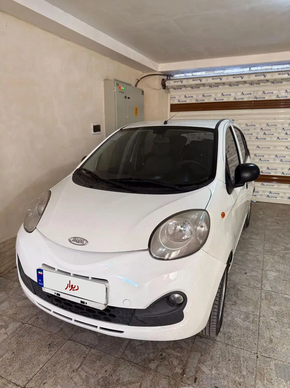 110s|خودرو سواری و وانت|رشت, کاکتوس|دیوار