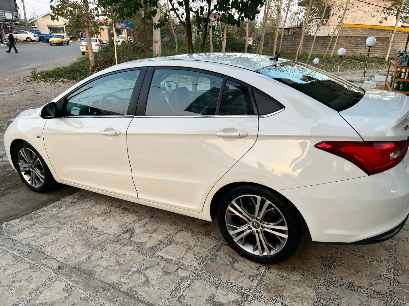 اریزو ۵ توربو اکسلنت اتومات|خودرو سواری و وانت|رشت, علی آباد|دیوار