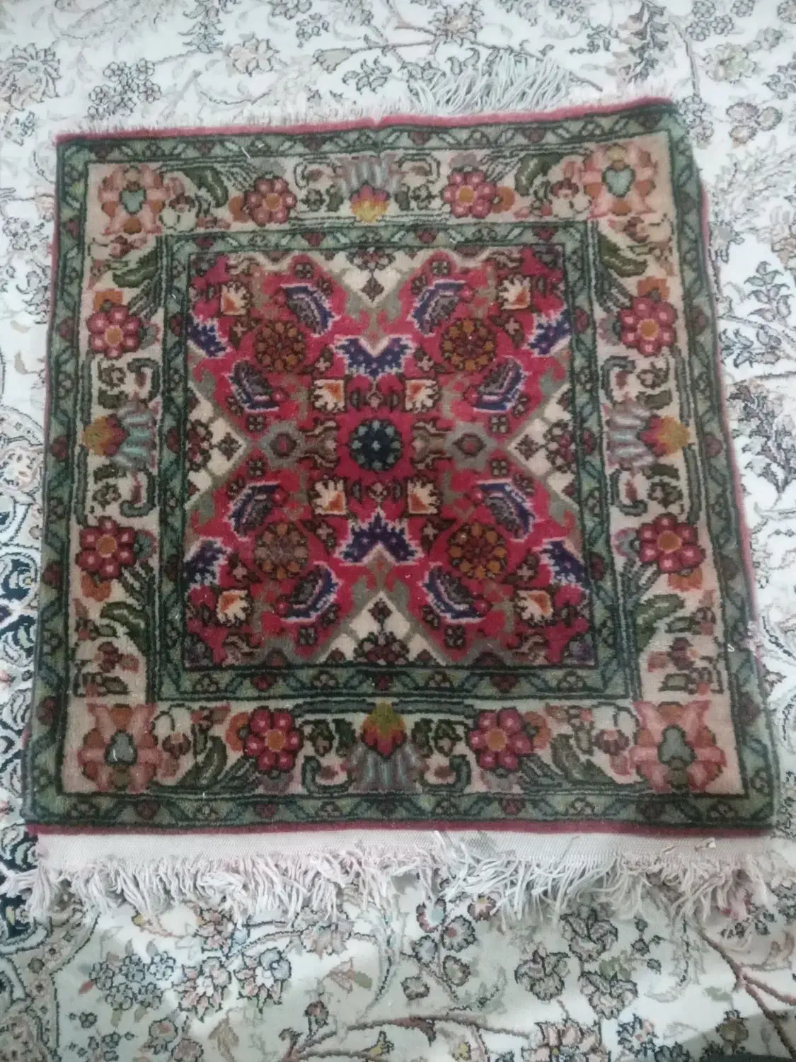 قالیچه دستباف خرسک جنس اصل|فرش|ساوه, |دیوار