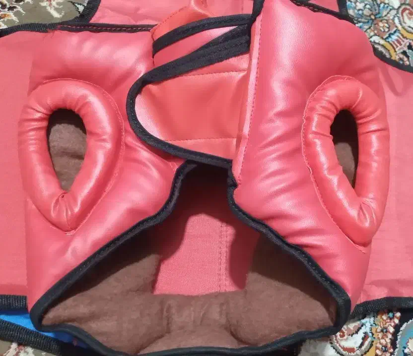 کلاه ووشو|تجهیزات ورزشی|هشتگرد, شهرک آپادانا|دیوار