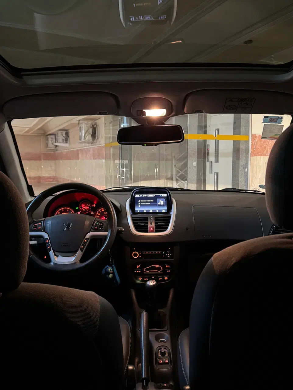 پژو ۲۰۷ پاناروما دنده ۱۴۰۳ ارتقا کروز|خودرو سواری و وانت|تهران, لویزان|دیوار