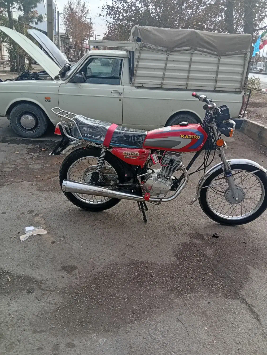 موتور مدل 82|موتورسیکلت|ملایر, |دیوار