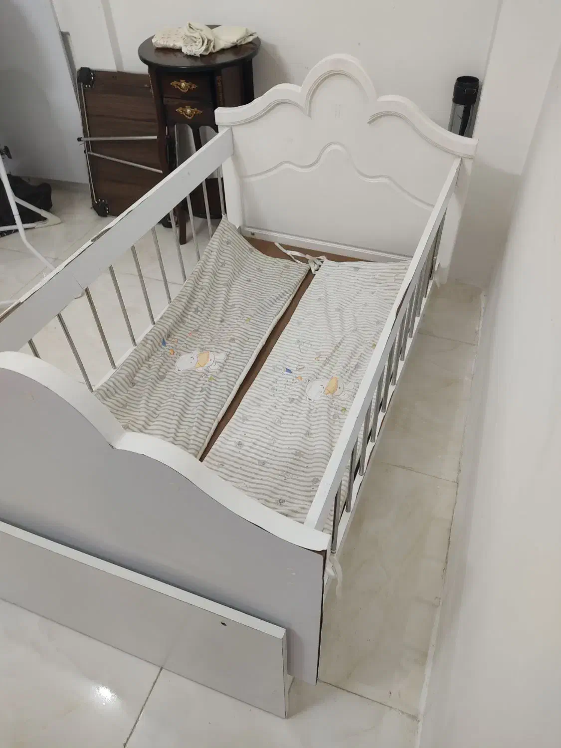 تخت کودک|اسباب و اثاث بچه|مشهد, کشف|دیوار