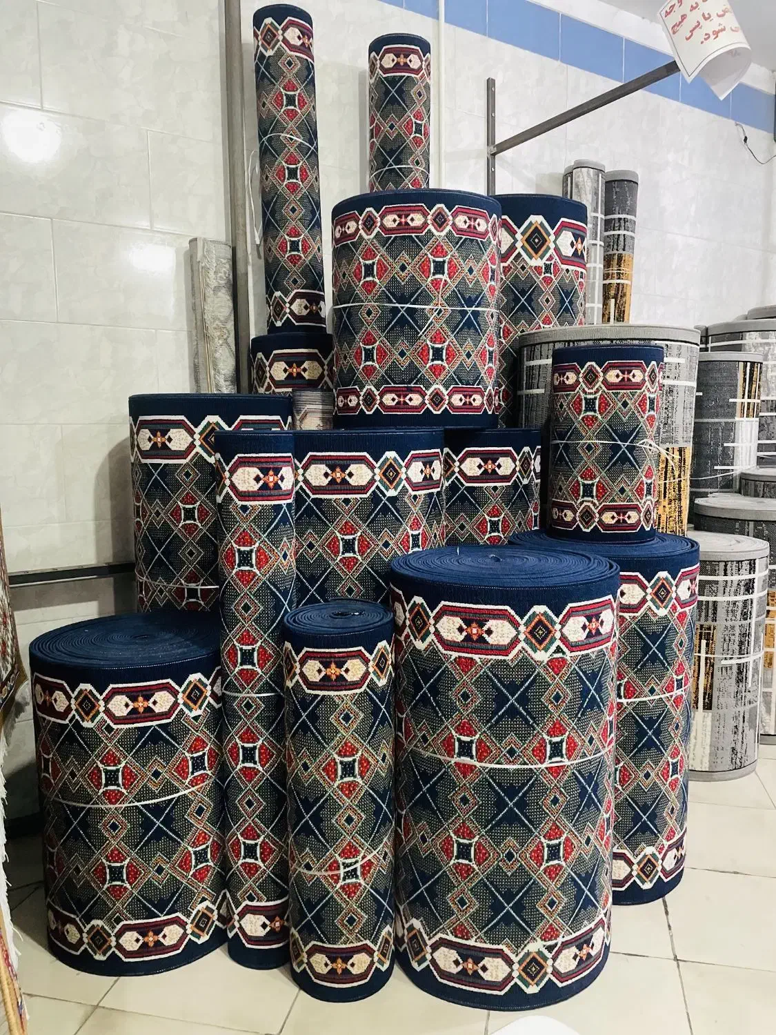 گلیم سنتی/شطرنجی/سرمه ای مجلل|گلیم، جاجیم، گبه|قم, زاد|دیوار